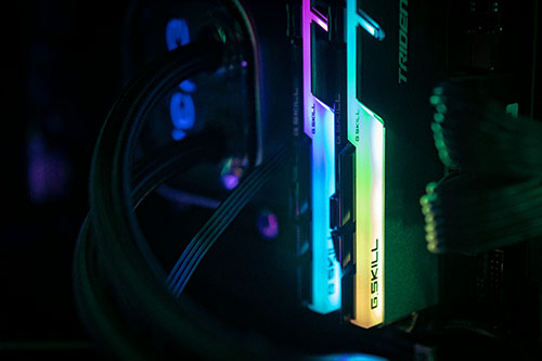 智能合约与传统合同有什么区别？