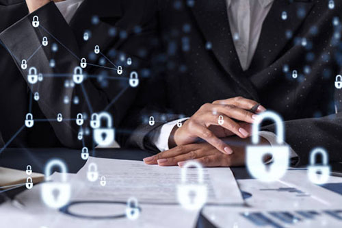 如何处理智能合约中的隐私问题？