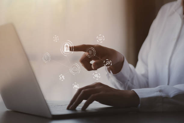 在合约开发过程中，如何确保编码的安全性？