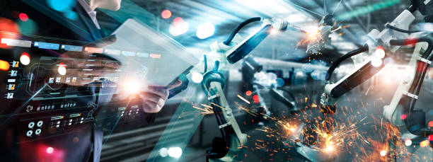 在区块链交易中，如何识别并预警潜在的欺诈行为？